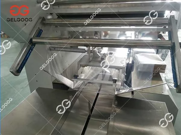 granola bar packaging machine